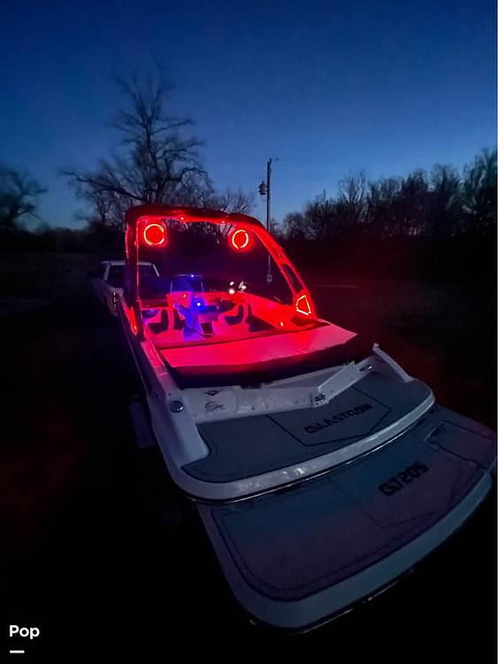 Slide: The Image of Glastron GT 205 2018 - 15287932