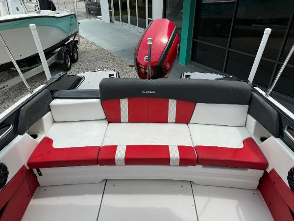 Slide: The Image of 2018 Glastron GTD 200 boat with red and white seating. - 8