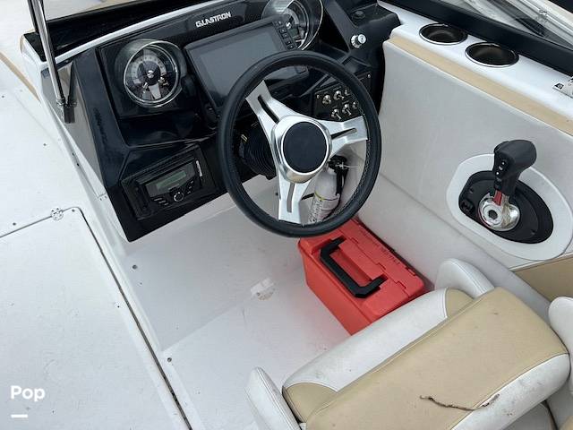 Slide: The Image of Glastron GTD 220 2022 - 14197090