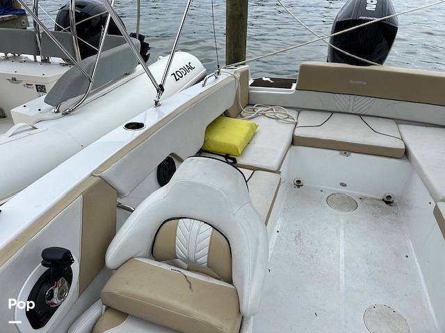 Slide: The Image of Glastron GTD 220 2022 - 14197096