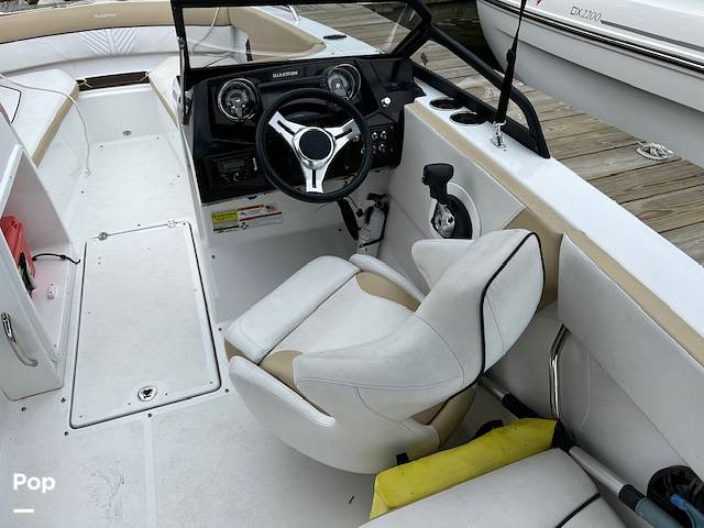 Slide: The Image of Glastron GTD 220 2022 - 14197116