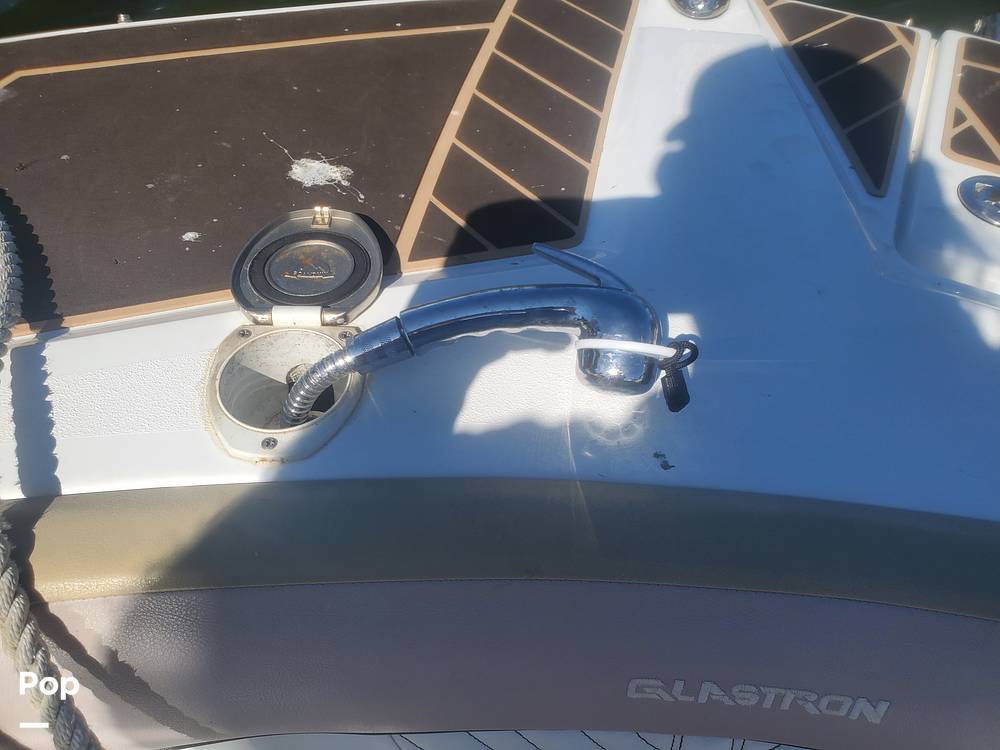 Slide: The Image of Glastron GTD 220 2022 - 14674113