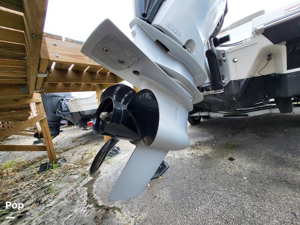 Slide: The Image of Glastron GTD 240 2020 - 14866223