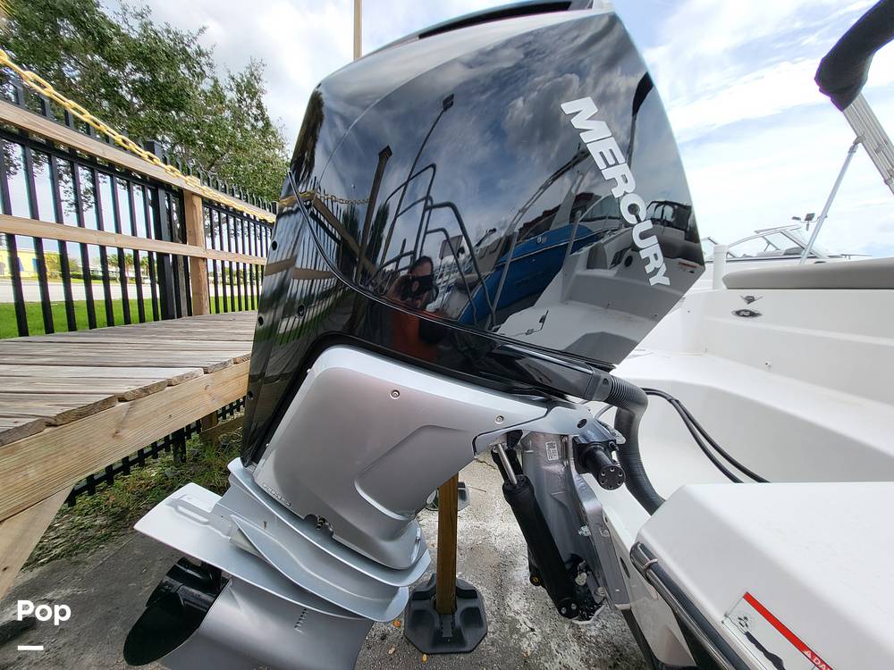 Slide: The Image of Glastron GTD 240 2020 - 14866225