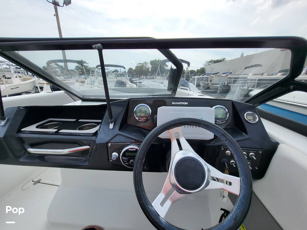 Slide: The Image of Glastron GTD 240 2020 - 14866254