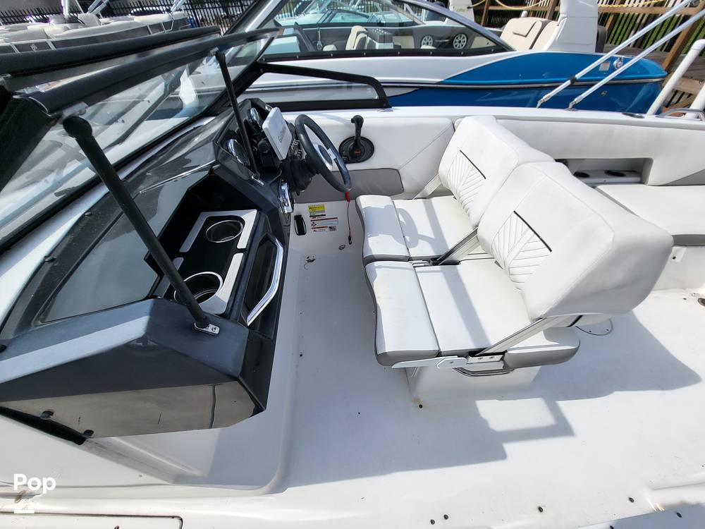 Slide: The Image of Glastron GTD 240 2020 - 14866279