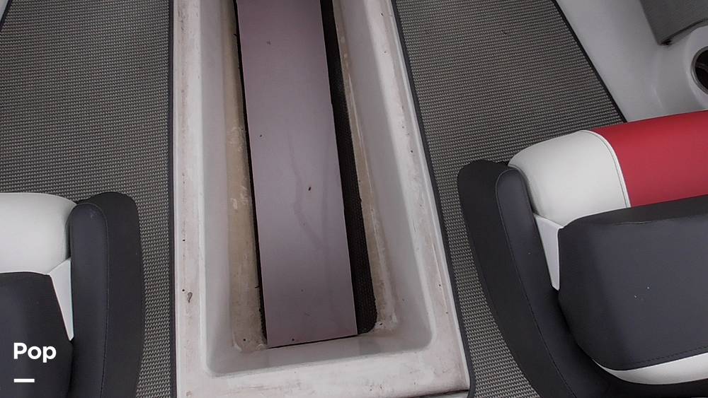 Slide: The Image of Glastron GTS 180 2017 - 14489933