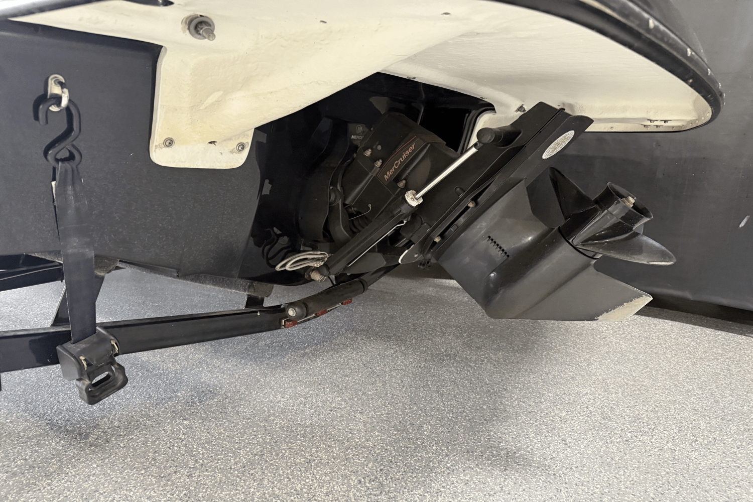 Slide: The Image of Glastron GTS 205 2019 - 11