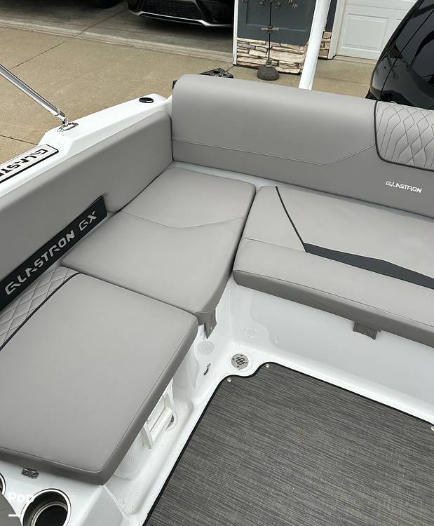 Slide: The Image of Glastron GX190 2022 - 15475950