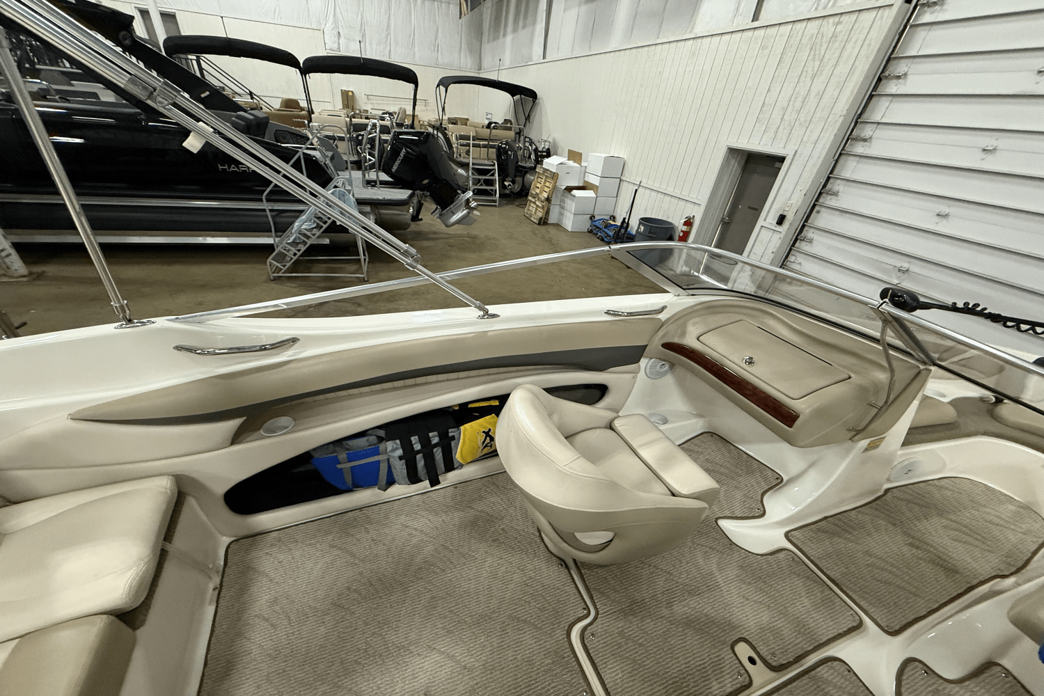 Slide: The Image of Glastron GX 205 SF 2006 - 10