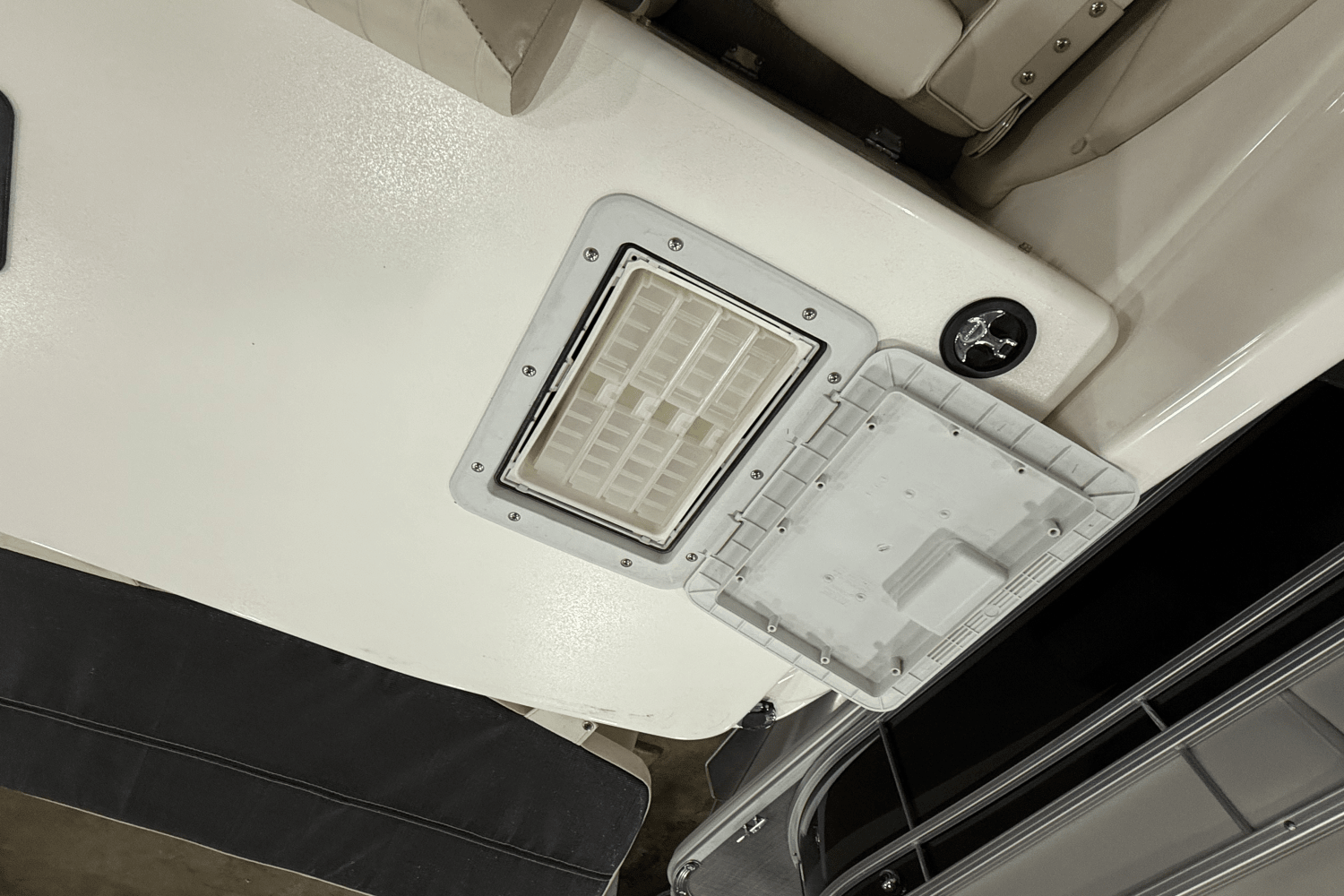 Slide: The Image of Glastron GX 205 SF 2006 - 18