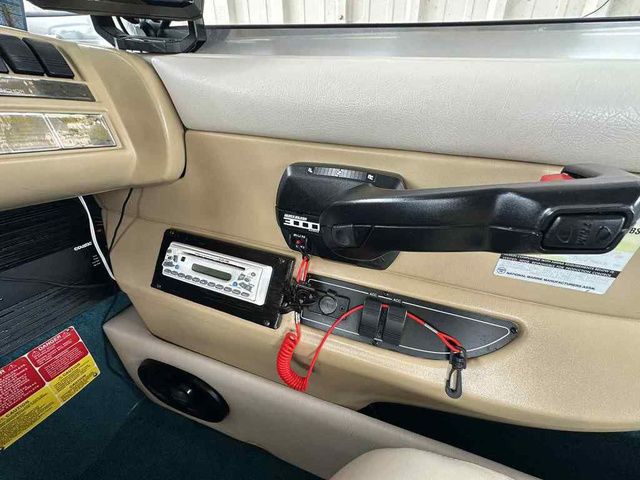 Slide: The Image of Glastron Ssv-199 1995 - 12