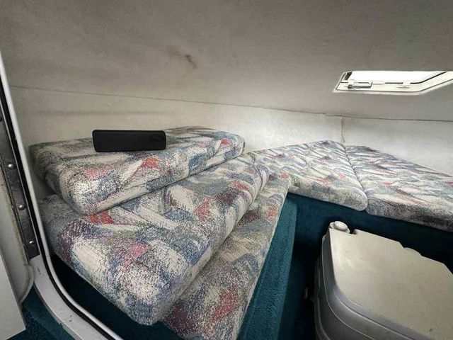 Slide: The Image of Glastron Ssv-199 1995 - 8