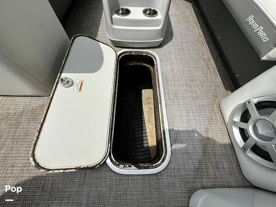 Slide: The Image of Godfrey Aquapatio 255 2017 - 44