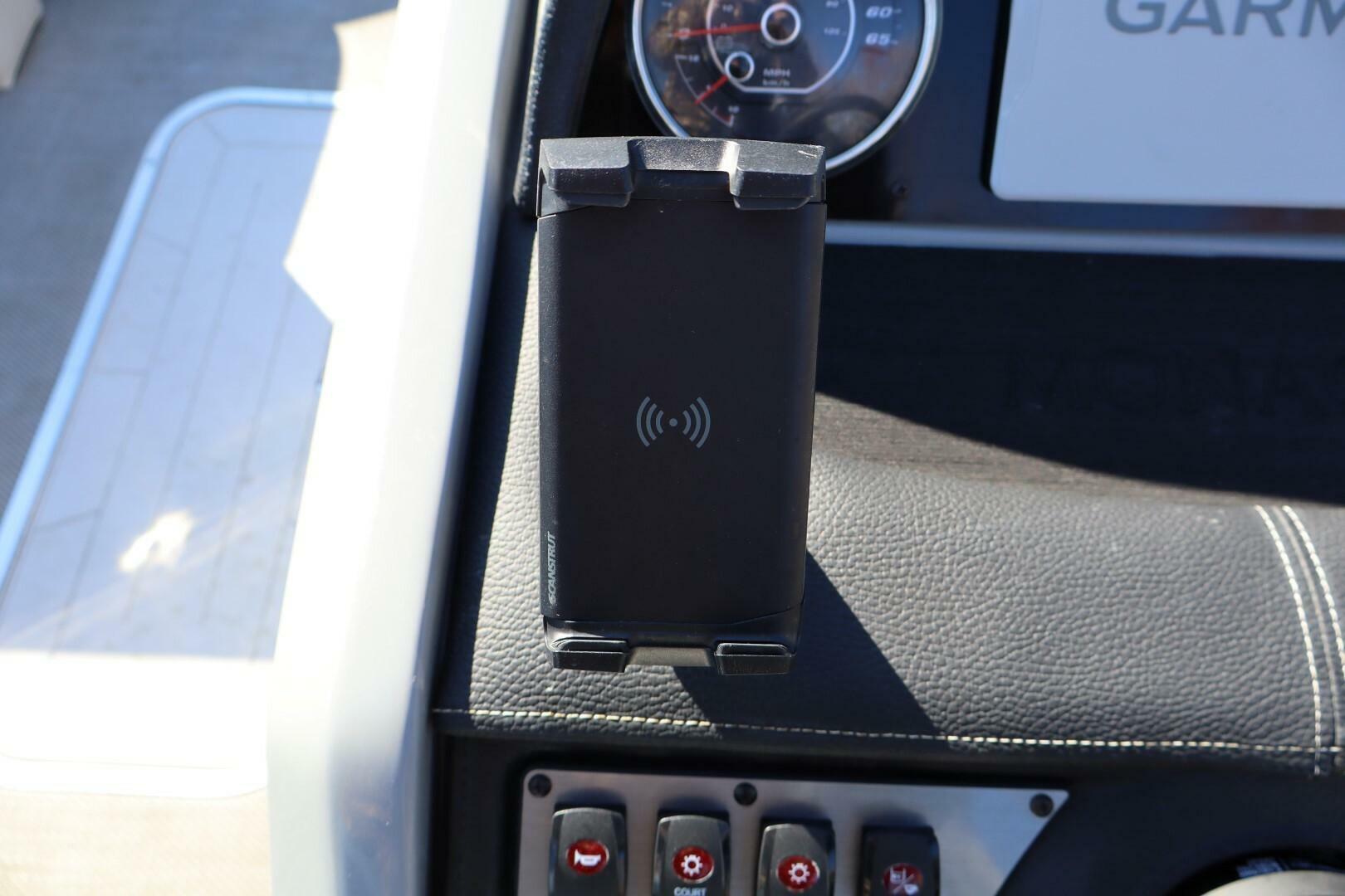 Slide: The Image of Godfrey Monaco 215 C 2022 - 5252508