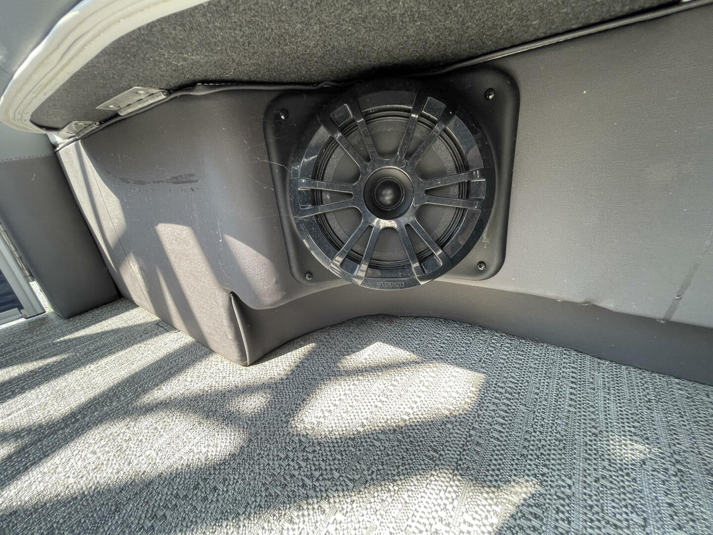 Slide: The Image of Godfrey Monaco 235 Sundeck 2024 - 4904798