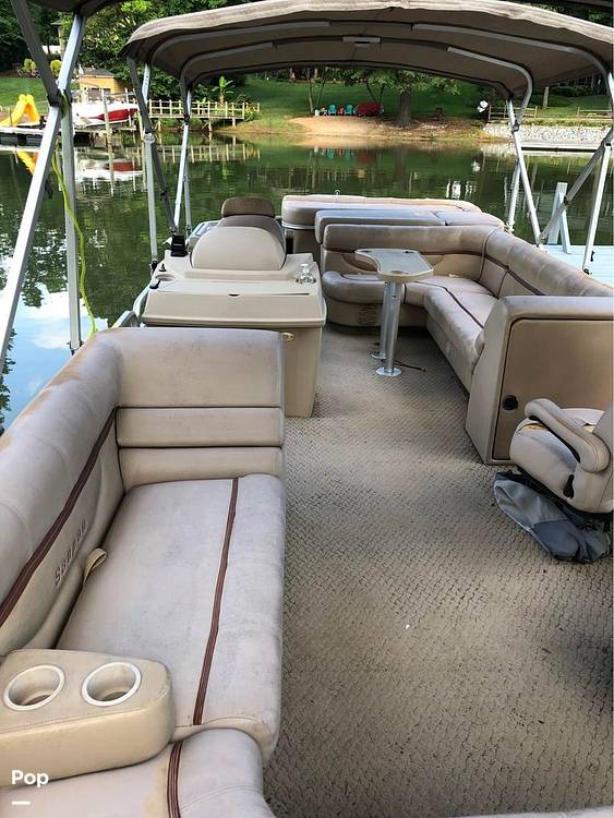 Slide: The Image of Godfrey Sanpan 25 tritoon Boat 2004 - 11339294