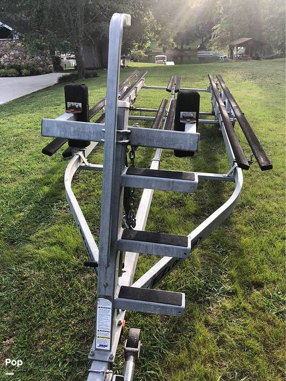 Slide: The Image of Godfrey Sanpan 25 tritoon Boat 2004 - 11339302