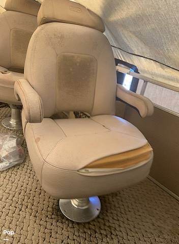 Slide: The Image of Godfrey Sanpan 25 tritoon Boat 2004 - 11927718