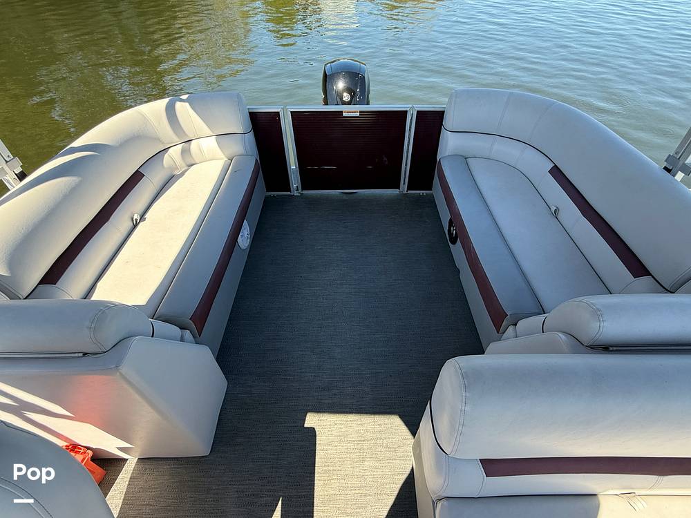 Slide: The Image of Twin Aft Bench Seat/lounges - 15360859