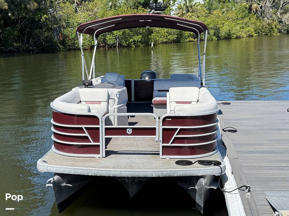 Slide: The Image of Godfrey Sweetwater 2286C 2023 - 15360860