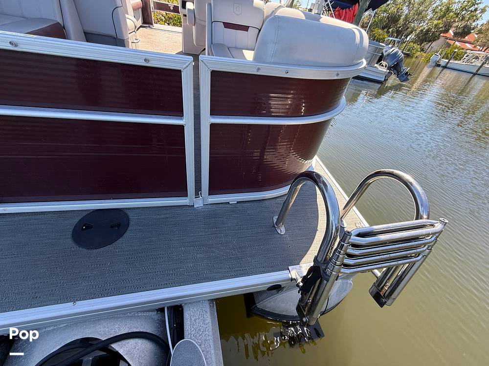 Slide: The Image of Godfrey Sweetwater 2286C 2023 - 15360883