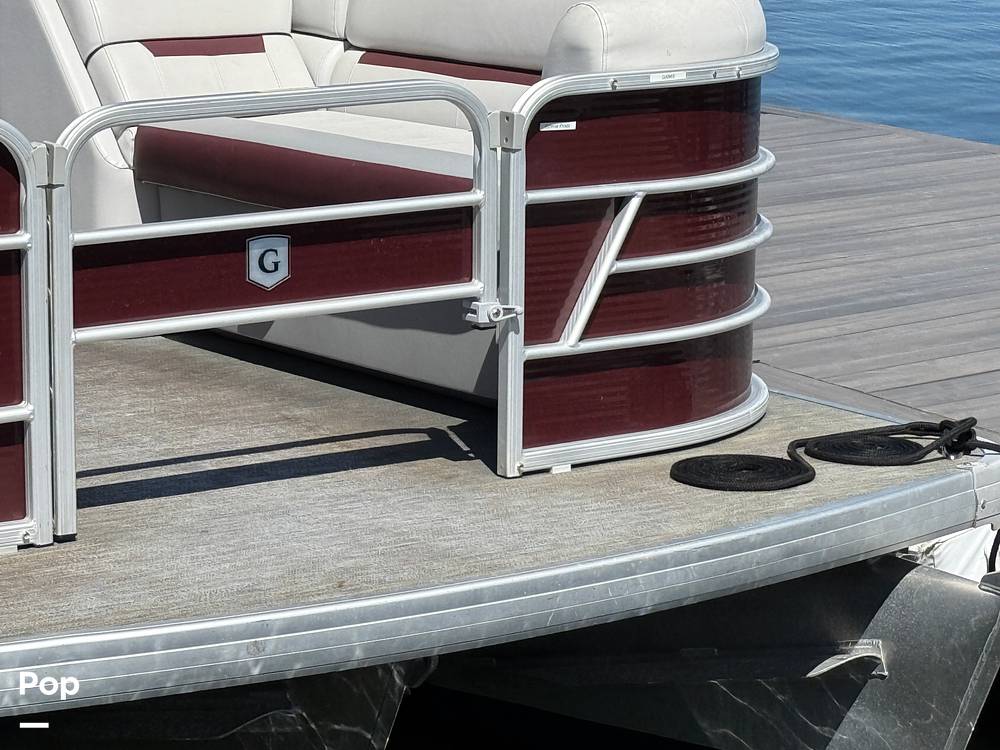 Slide: The Image of Godfrey Sweetwater 2286C 2023 - 15361619