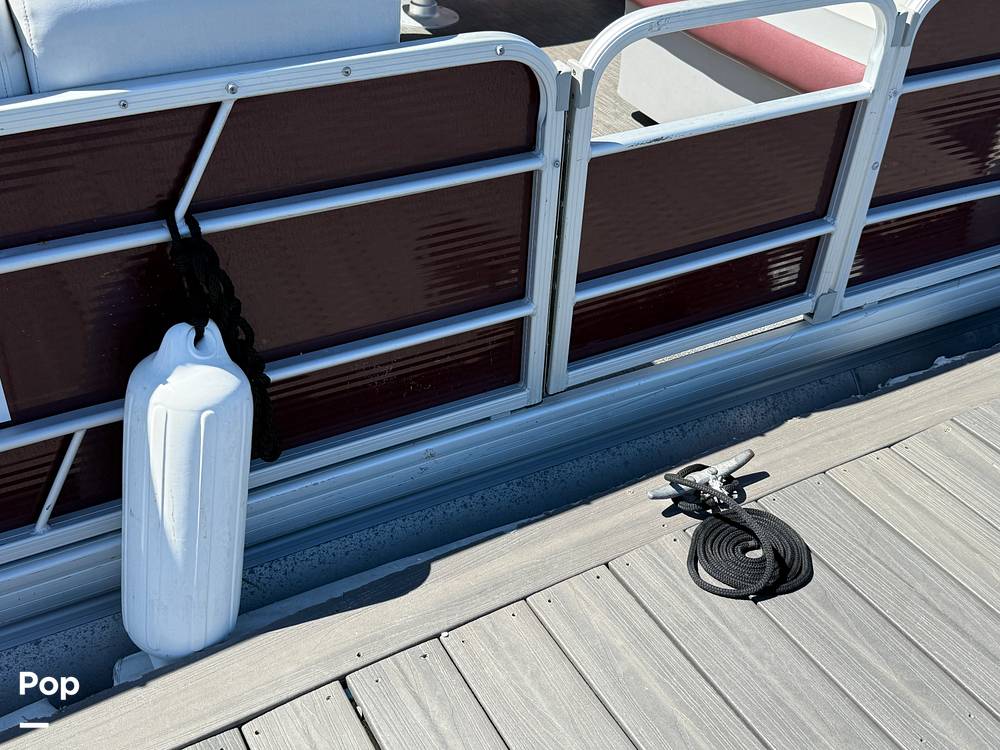 Slide: The Image of Godfrey Sweetwater 2286C 2023 - 15361628