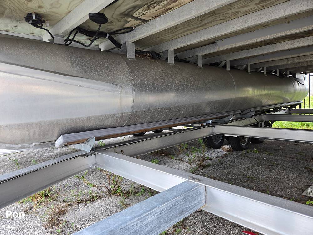 Slide: The Image of Godfrey Sweetwater 2286SB 2019 - 14886124