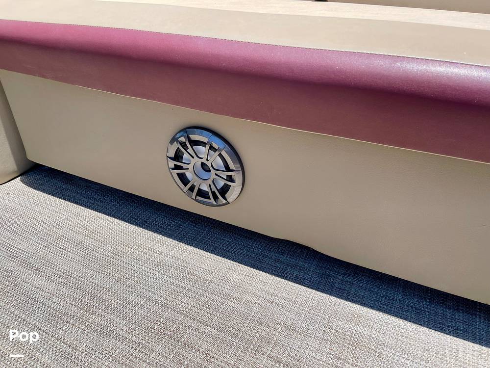 Slide: The Image of Exterior Speakers - 14308216