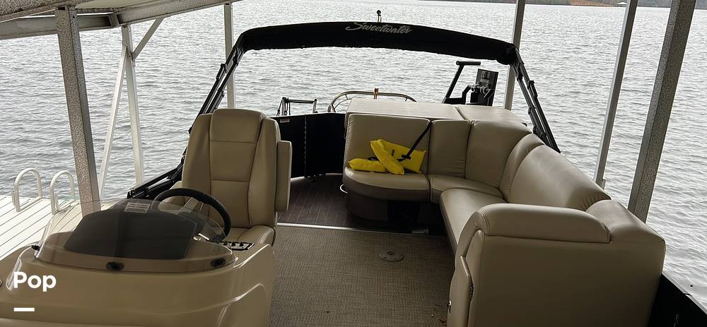 Slide: The Image of Godfrey Sweetwater Premium 255C 2019 - 12392240