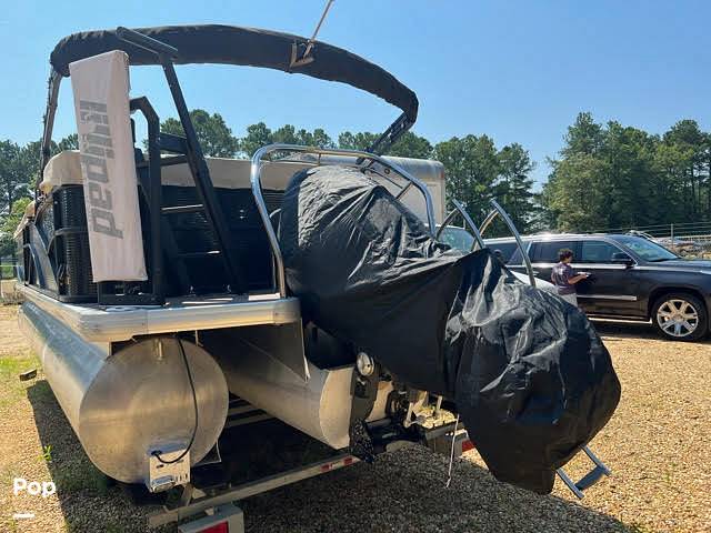 Slide: The Image of Godfrey Sweetwater Premium 255C 2019 - 12857106