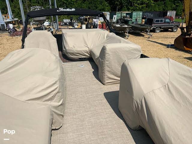 Slide: The Image of Godfrey Sweetwater Premium 255C 2019 - 12857137