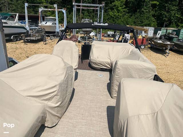 Slide: The Image of Godfrey Sweetwater Premium 255C 2019 - 12857138