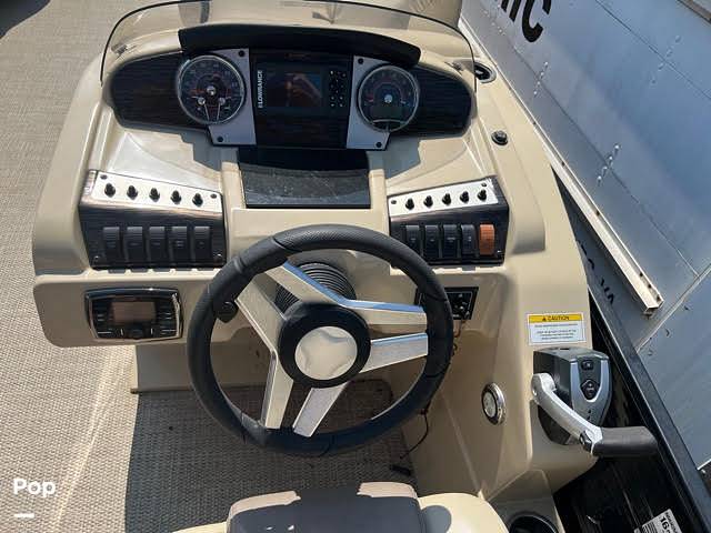 Slide: The Image of Godfrey Sweetwater Premium 255C 2019 - 15183654