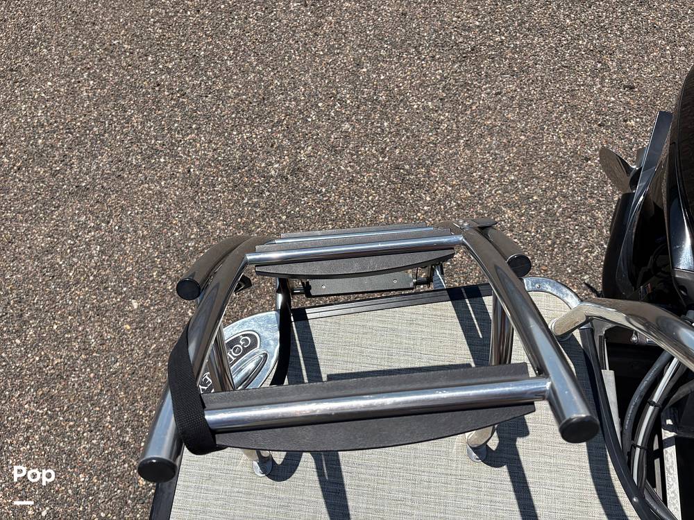 Slide: The Image of Godfrey Pontoon 250 XP 2020 - 15702937