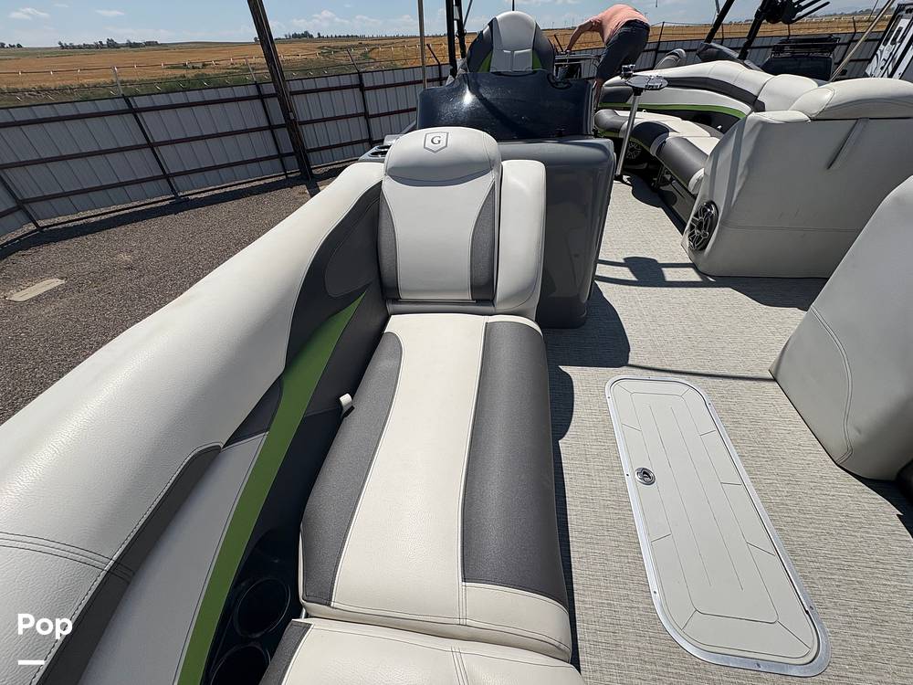 Slide: The Image of Godfrey Pontoon 250 XP 2020 - 15702965
