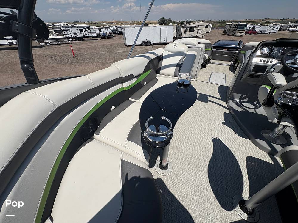 Slide: The Image of Godfrey Pontoon 250 XP 2020 - 15702967