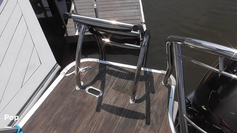 Slide: The Image of Godfrey Pontoon Monaco 255MT 2020 - 14462414