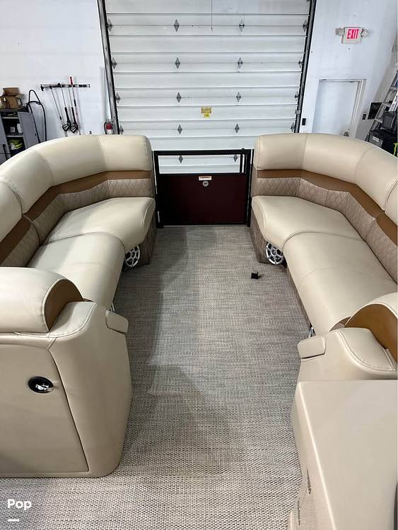 Slide: The Image of Godfrey Pontoon San Pan 2500 WB 2018 - 15212860