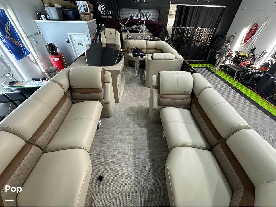 Slide: The Image of Spacious Layout - 15212862