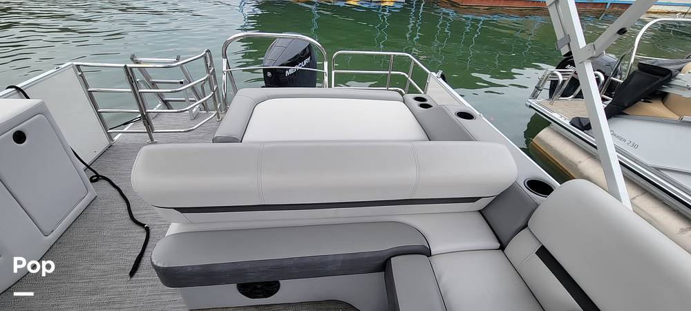 Slide: The Image of Godfrey Pontoon Sweetwater 2286 2024 - 15307839
