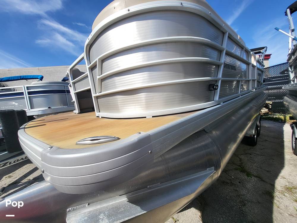 Slide: The Image of Godfrey Pontoon Sweetwater 2286SB 2020 - 14898556