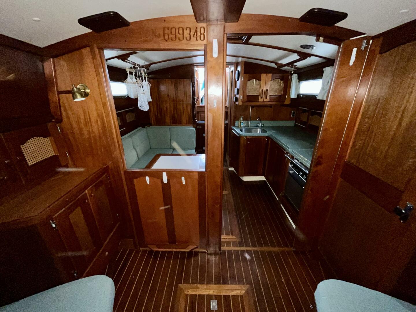 Slide: The Image of Gozzard 36 1986 - 5234870