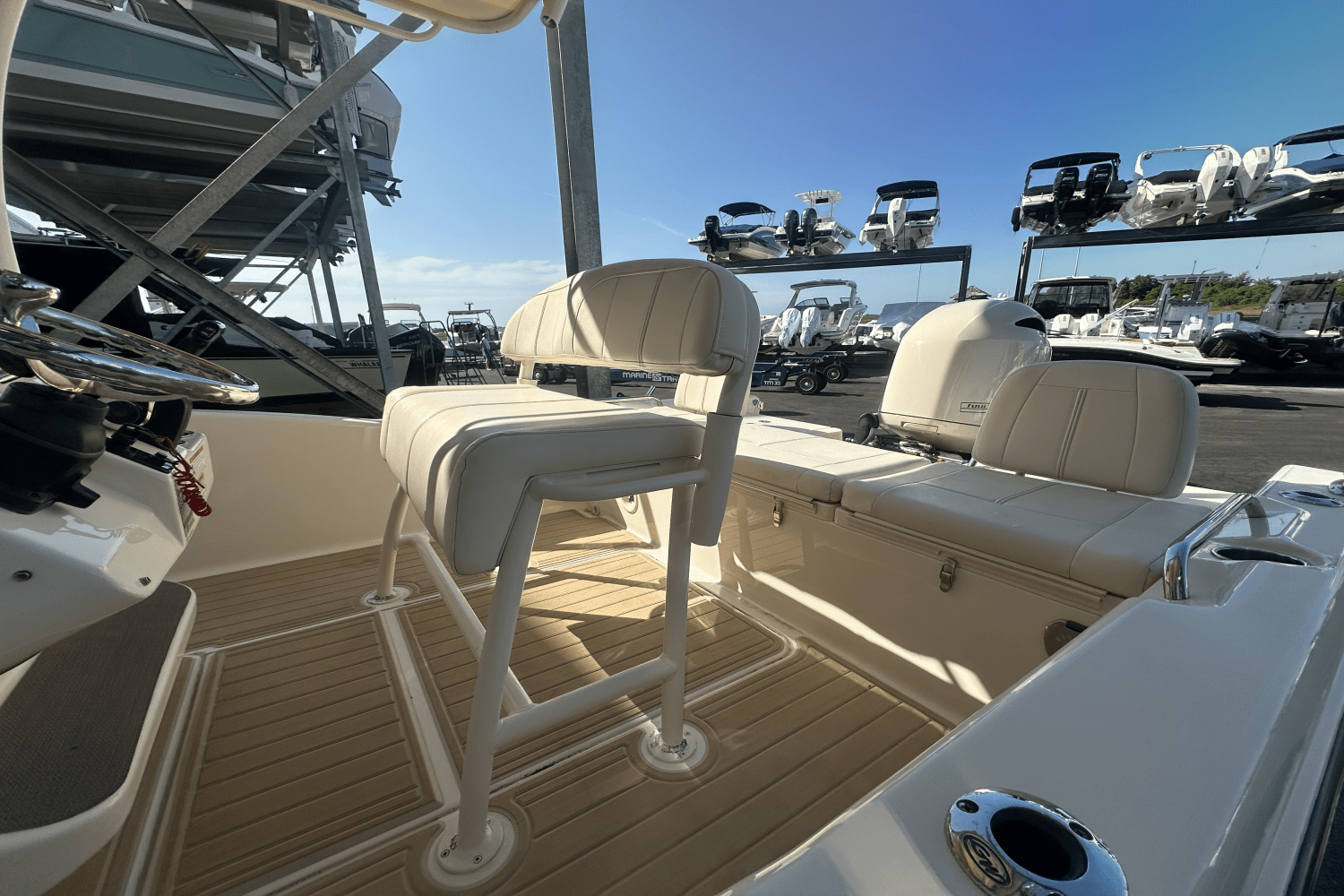 Slide: The Image of Grady-White 191 COASTAL EXPLORER 2018 - 9