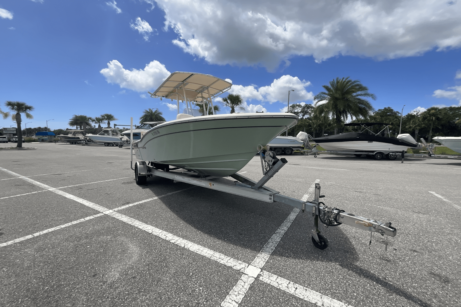 Slide: The Image of Grady-White 191 Coastal Explorer 2019 - 14