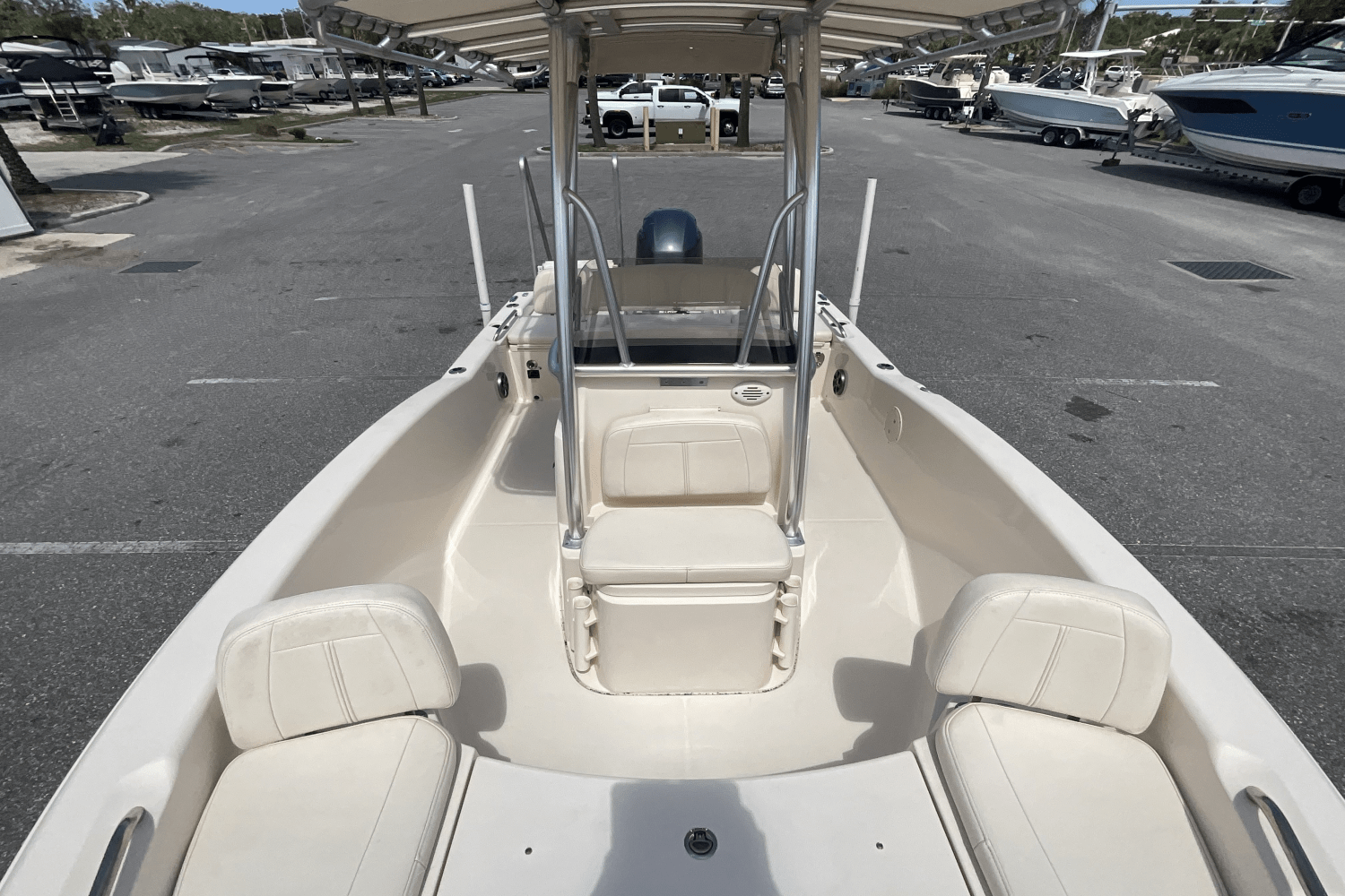 Slide: The Image of Grady-White 191 Coastal Explorer 2019 - 18