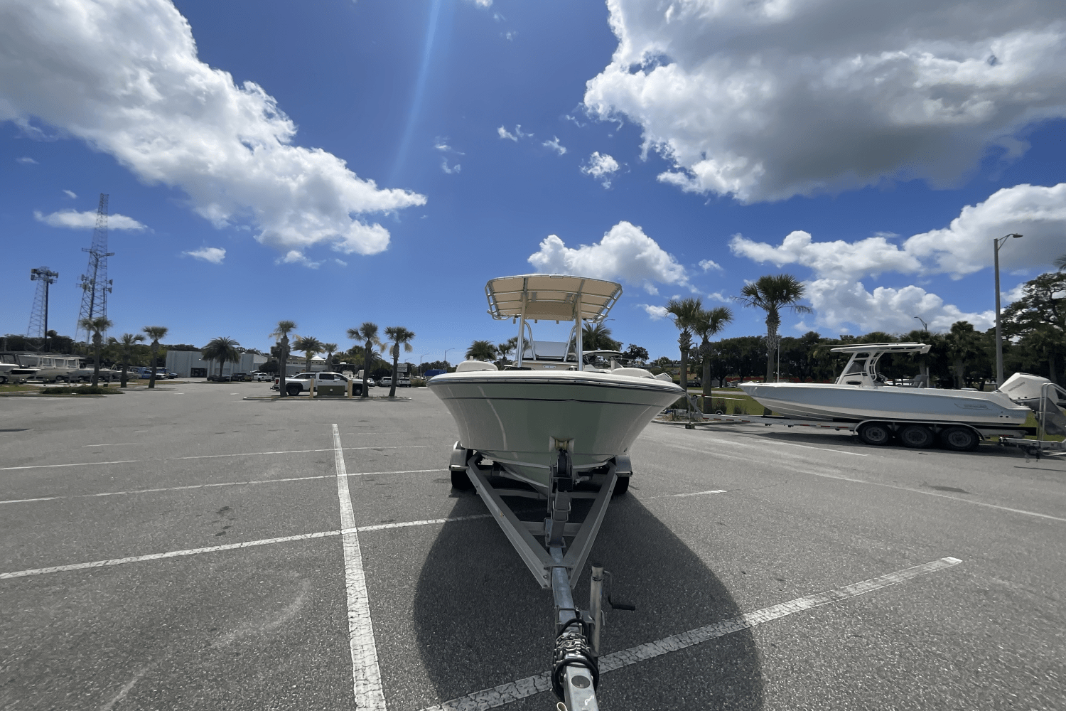 Slide: The Image of Grady-White 191 Coastal Explorer 2019 - 4