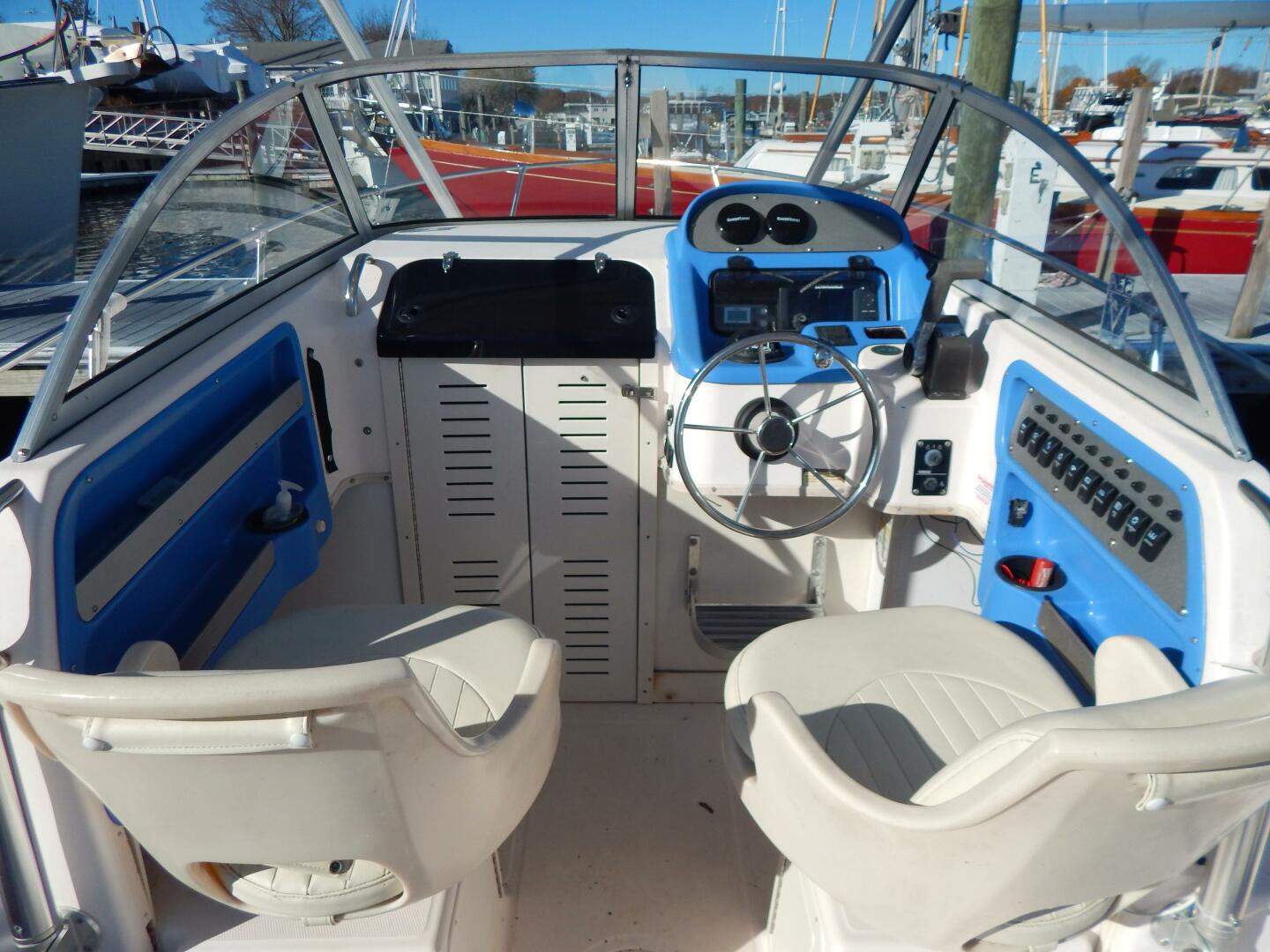 Slide: The Image of Grady-White 208 Adventure 1997 - 4819367