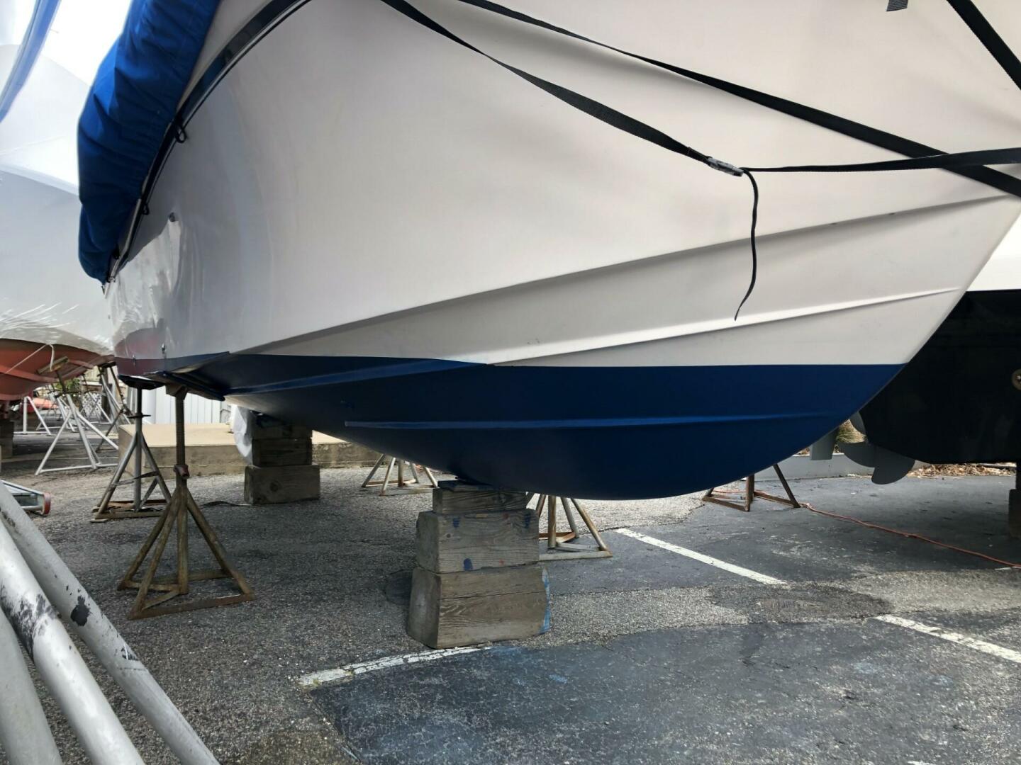 Slide: The Image of Grady-White 208 Adventure 1997 - 4819578